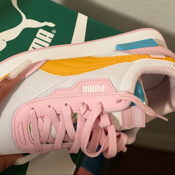 Puma Shoes - PUMA Future Rider Flower Aura JR